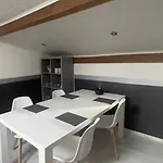 Apartament Mansarde Et Climatise 50 M2 *