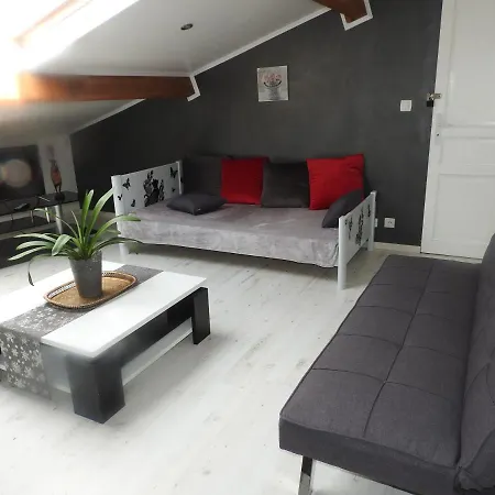 Apartmán Mansarde Et Climatise 50 M2