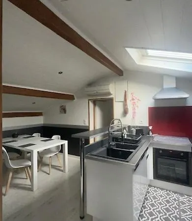 Mansarde Et Climatise 50 M2 * Pompignan (Tarn-et-Garonne)