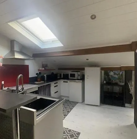 Mansarde Et Climatise 50 M2