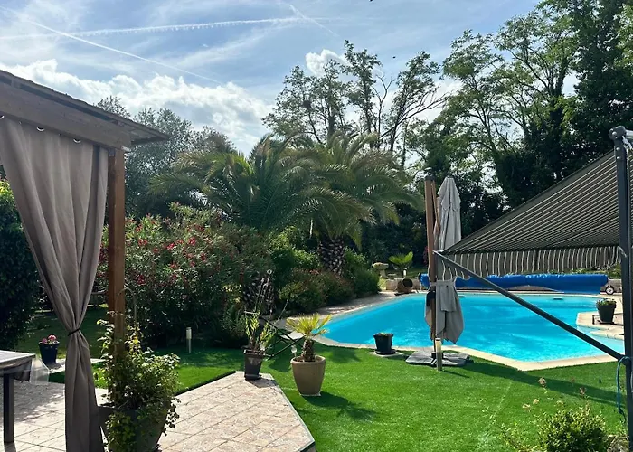 Lägenhet Mansarde Et Climatise 50 M2 *