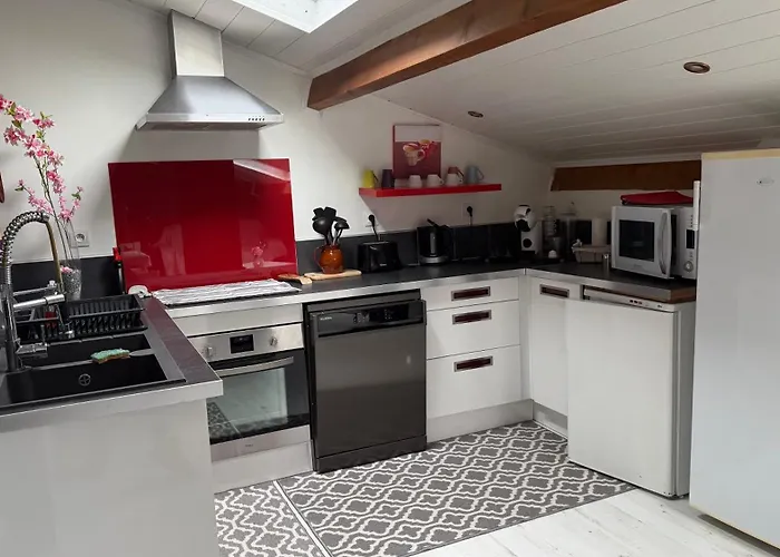 Lägenhet Mansarde Et Climatise 50 M2